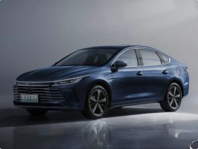 بي واي دي ستروير