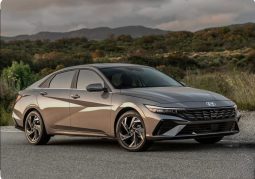 هيونداي إلنترا